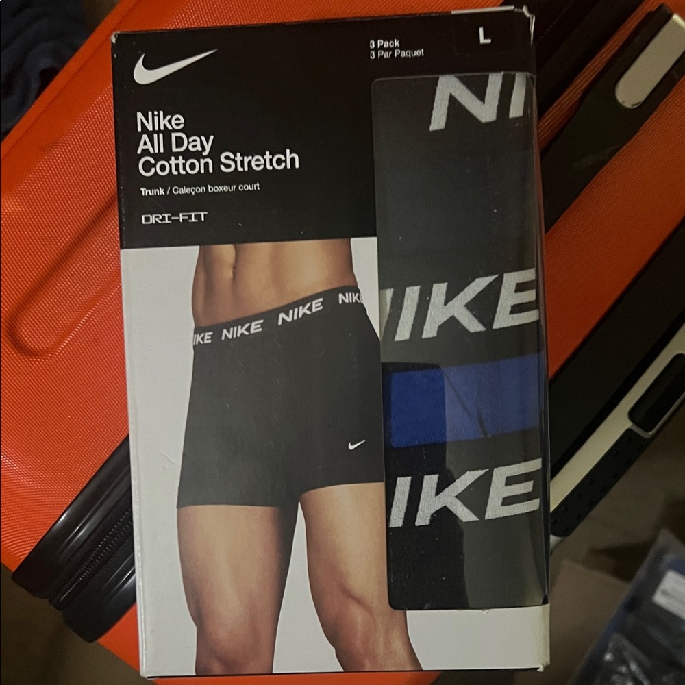 Nike Men's Boxer Brief 3-Pack - Black & Blue Accents